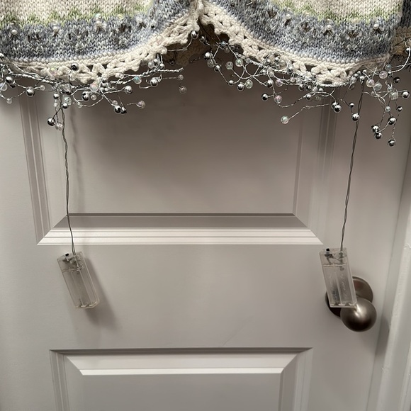 Unique Cream UGLY Christmas sweater XL that LIGHTS‎ UP! Battery pack operated 🎄 - Picture 4 of 10